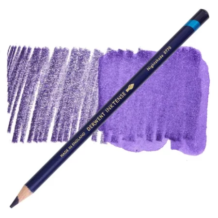 A single Nightshade Derwent Inktense Colour Pencil is shown diagonally across the center of the frame. The pencil is pointing with it's lead facing towards the bottom left hand corner. The barrel of the pencil is blue and the end of the pencil is colour dipped to match the colour of the lead for easy identification. There is text down the barrel of the pencil with the colour name and brand name. There is a colour swatch of the pencil in the background, that runs horizontally across the center of the frame. The image is center of the frame and on a white background.